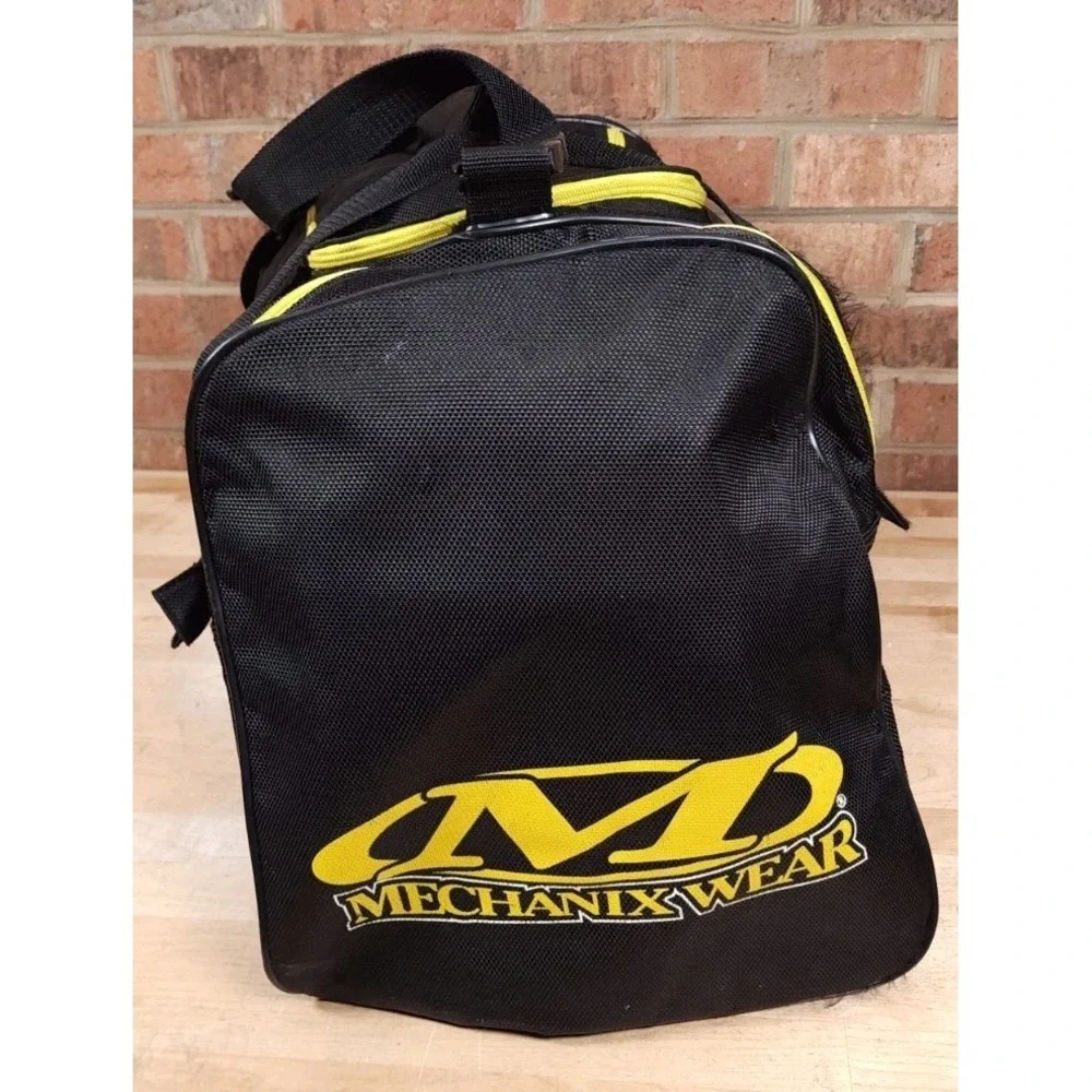 Mechanix Wear Large Black Duffle Bag Travel Gear 26 Inch